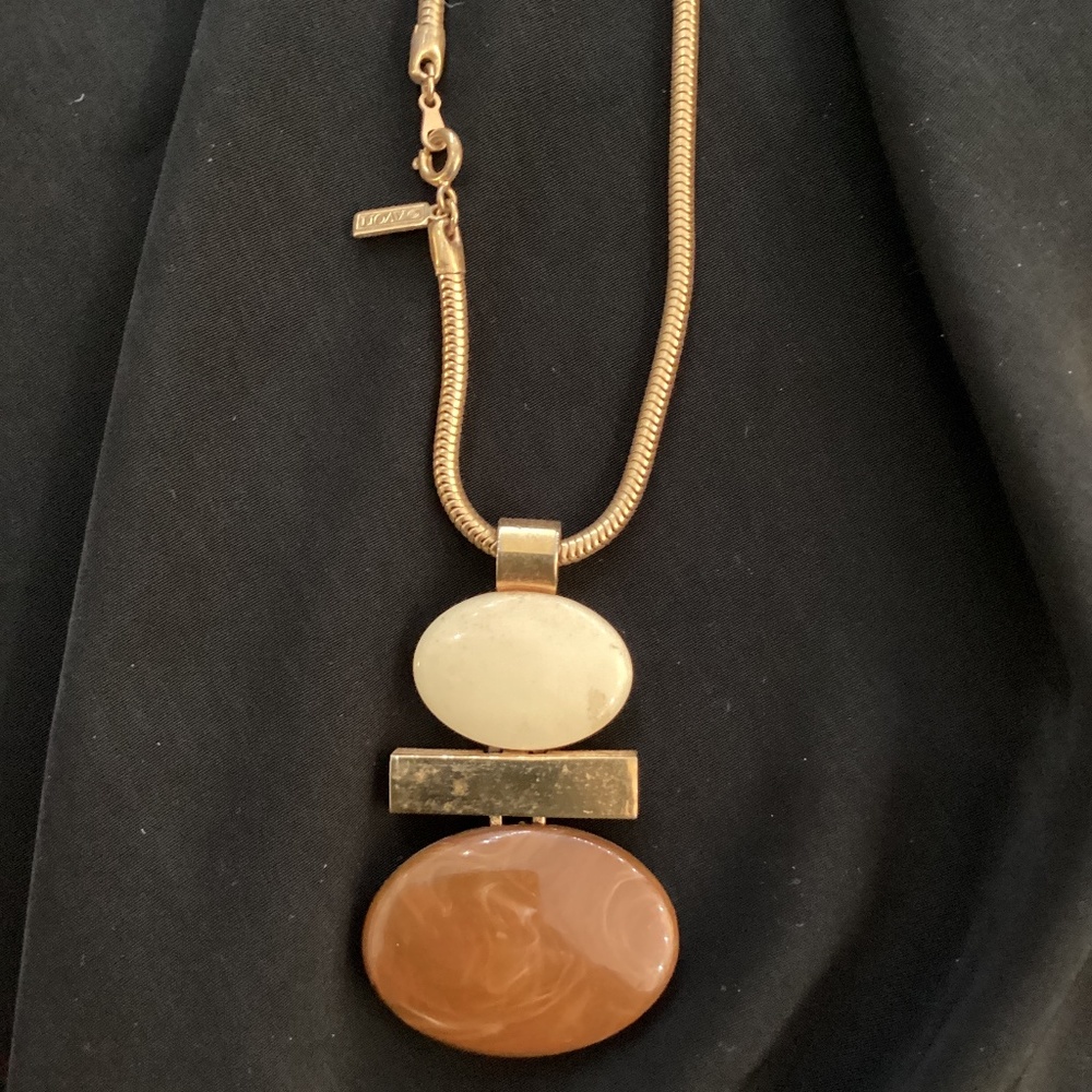 Avon 24” vintage necklace